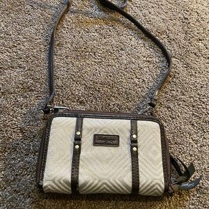 Thirty-One Crossbody Wallet/Bag